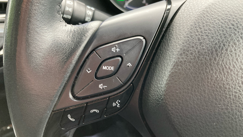 Toyota C-HR 2.0 Hybrid Dynamic 5dr CVT Hybrid Hatchback